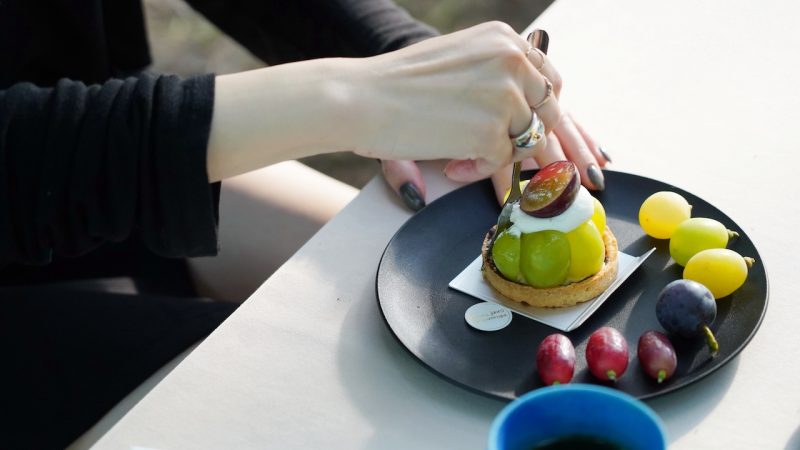 シャインマスカット畑でアフタヌーンティー TENDO CYCLE FRUITRIP